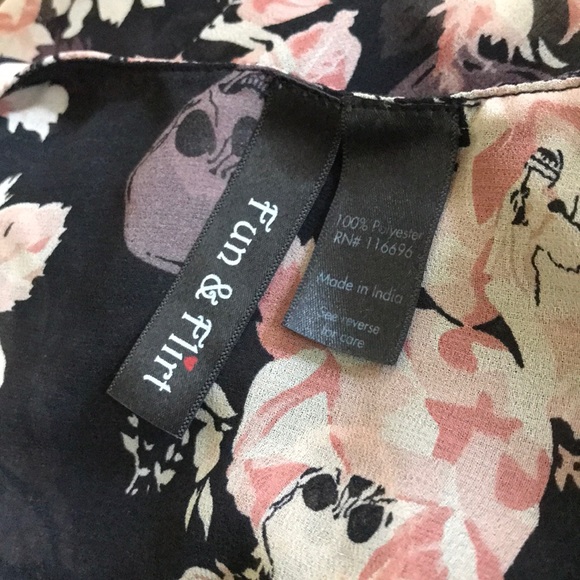 Fun and Flirt sheer sleeveless top M - Picture 8 of 8